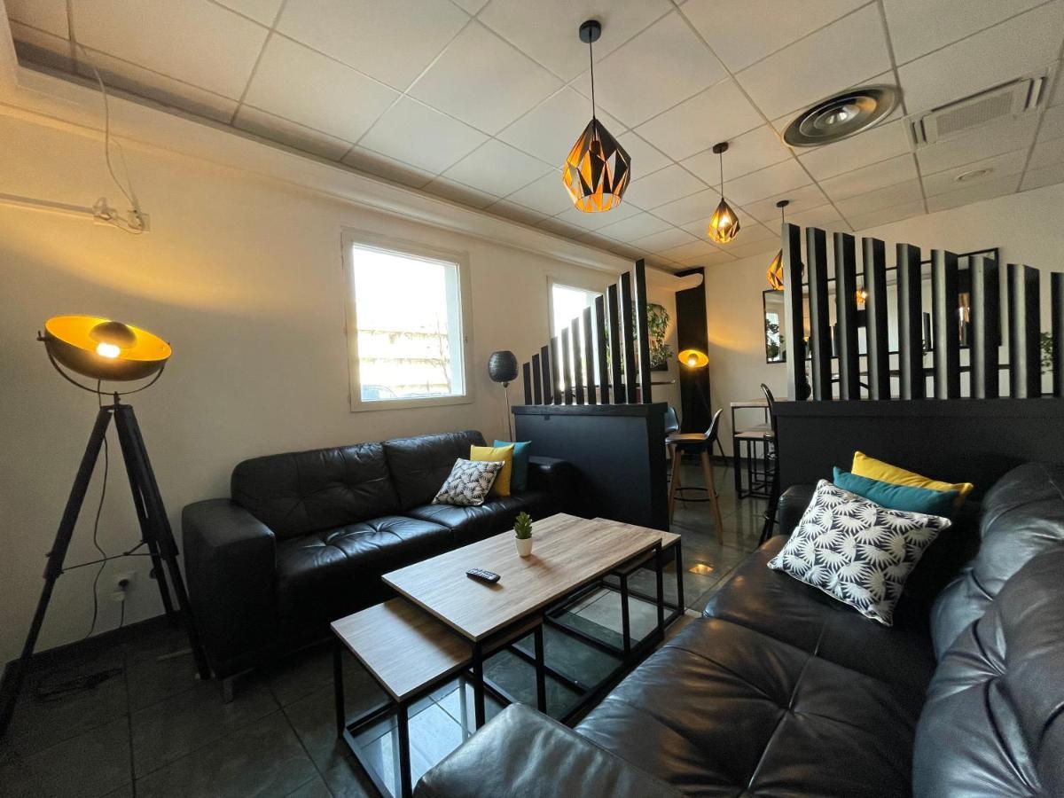 Hotel Restaurant Kyriad Direct Dijon Nord - Zenith - Toison D'Or Dış mekan fotoğraf