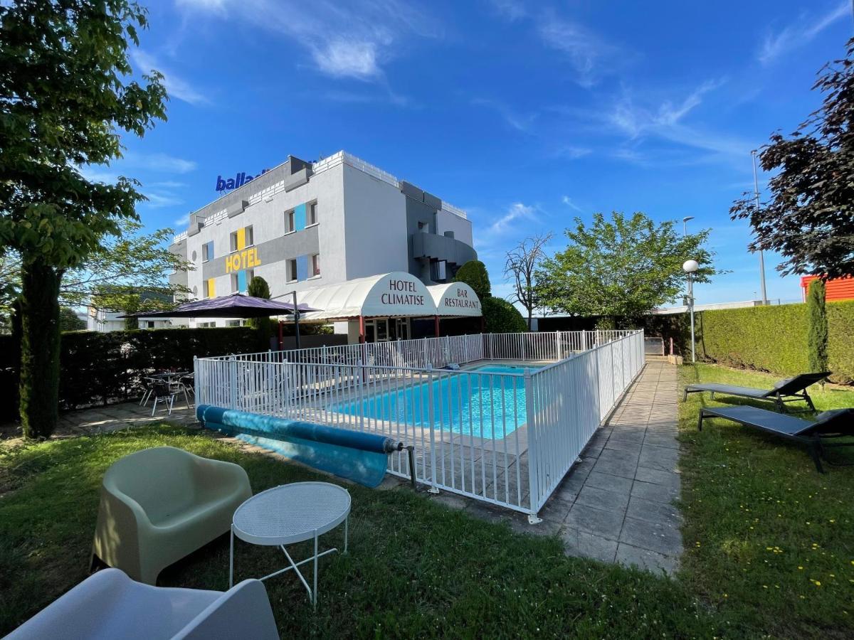 Hotel Restaurant Kyriad Direct Dijon Nord - Zenith - Toison D'Or Dış mekan fotoğraf