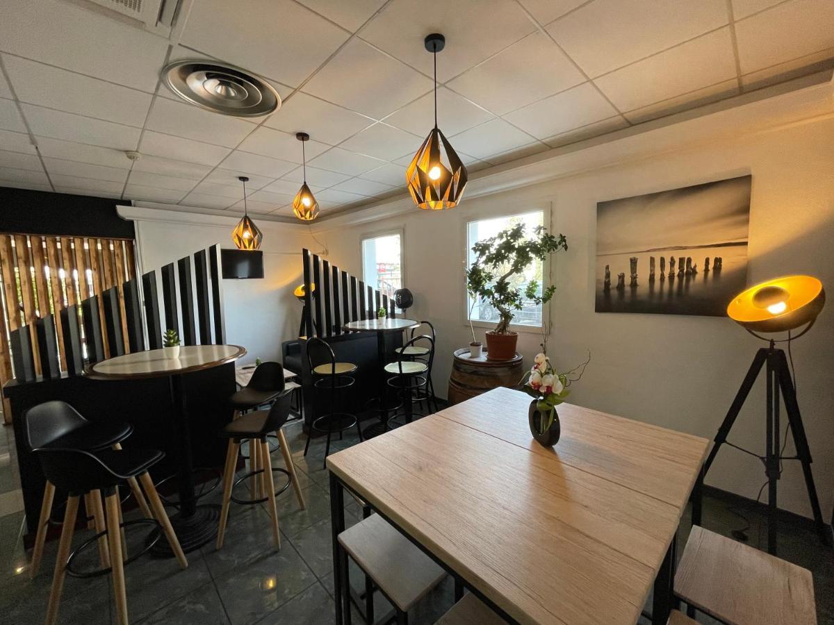 Hotel Restaurant Kyriad Direct Dijon Nord - Zenith - Toison D'Or Dış mekan fotoğraf