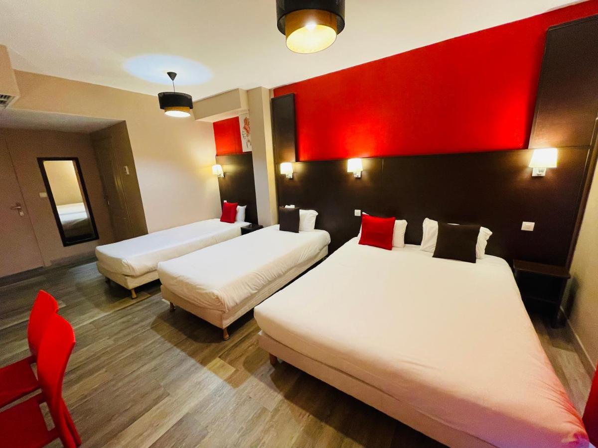 Hotel Restaurant Kyriad Direct Dijon Nord - Zenith - Toison D'Or Dış mekan fotoğraf