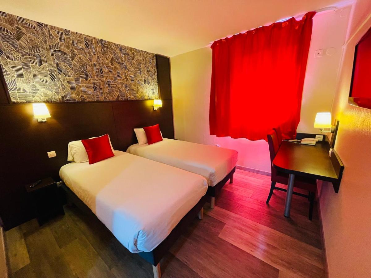 Hotel Restaurant Kyriad Direct Dijon Nord - Zenith - Toison D'Or Dış mekan fotoğraf