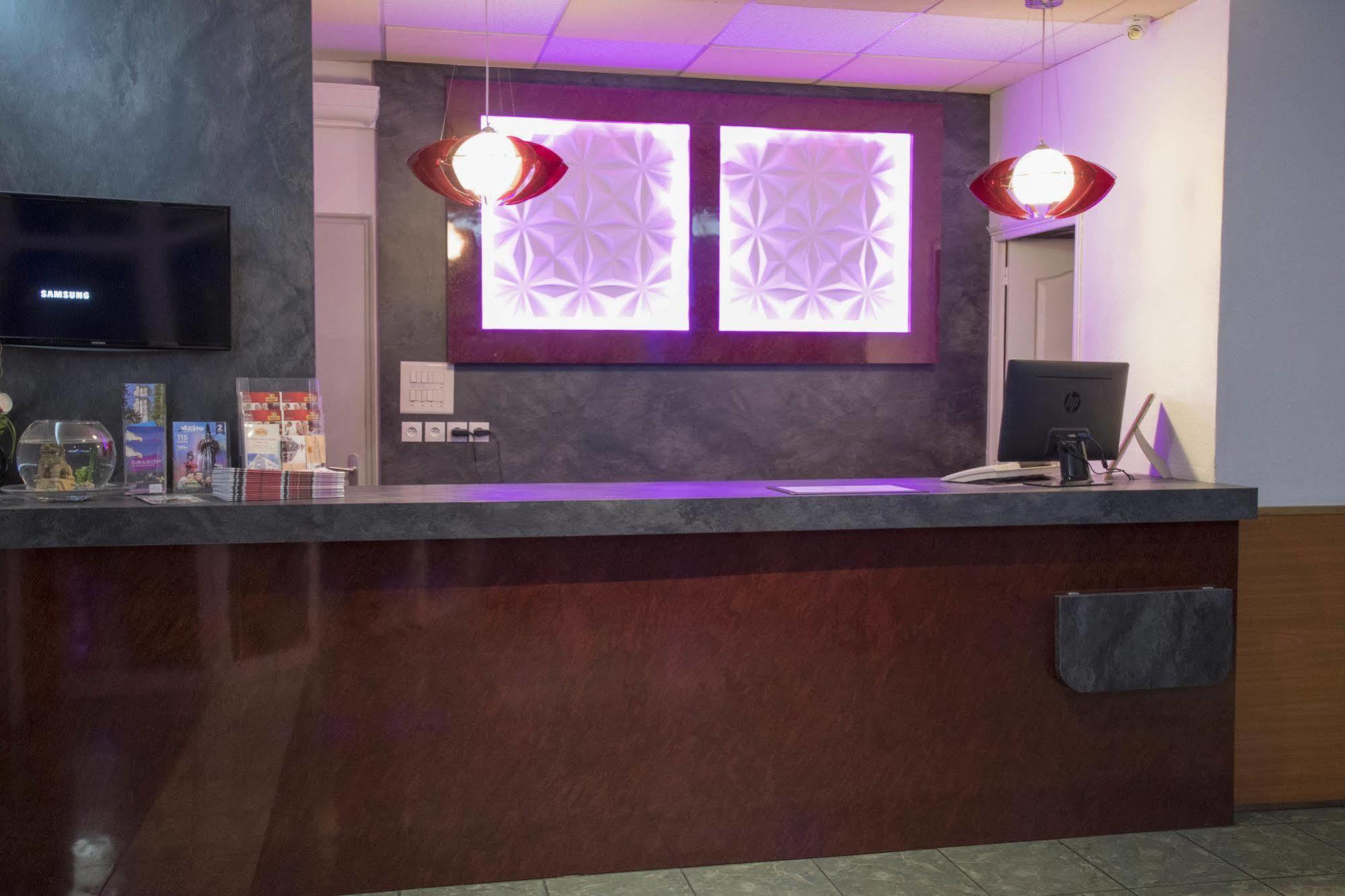 Hotel Restaurant Kyriad Direct Dijon Nord - Zenith - Toison D'Or Dış mekan fotoğraf