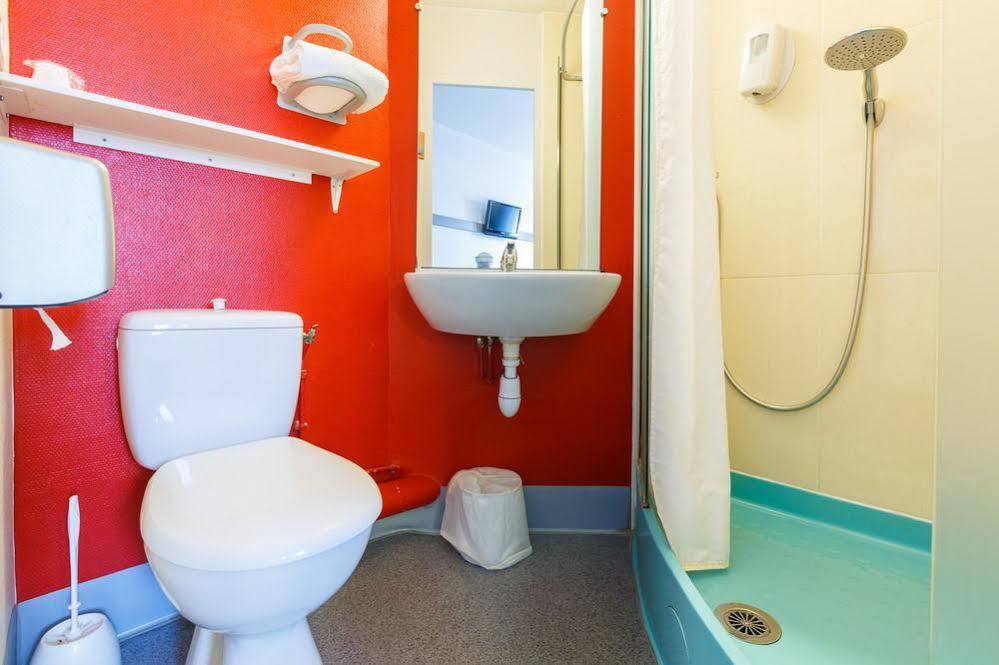 Hotel Restaurant Kyriad Direct Dijon Nord - Zenith - Toison D'Or Dış mekan fotoğraf