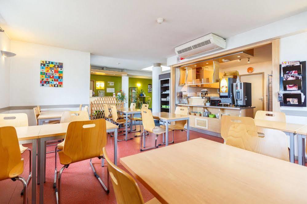 Hotel Restaurant Kyriad Direct Dijon Nord - Zenith - Toison D'Or Dış mekan fotoğraf