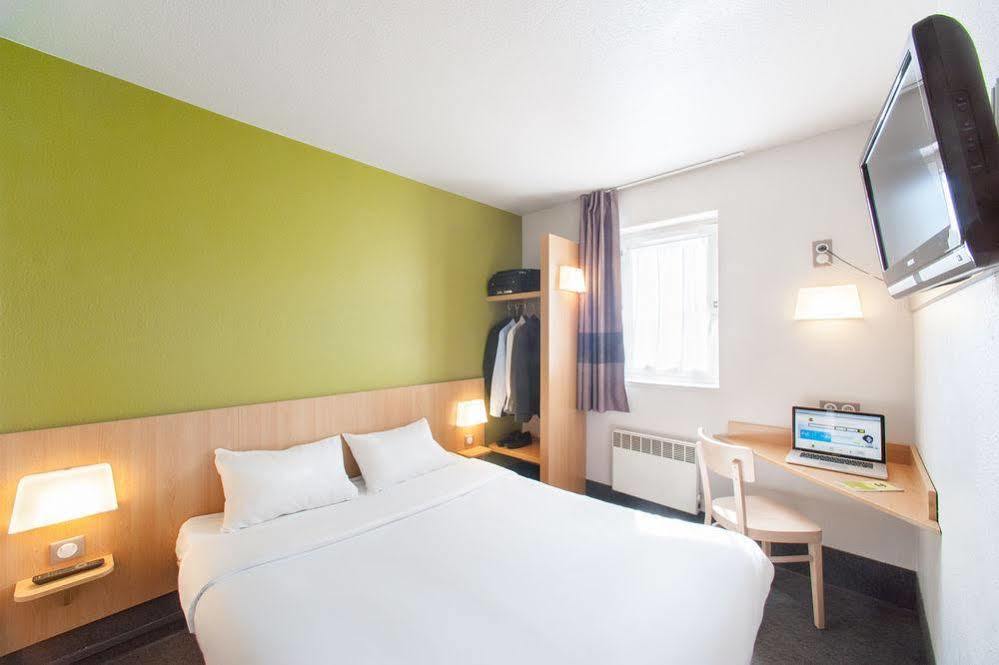 Hotel Restaurant Kyriad Direct Dijon Nord - Zenith - Toison D'Or Dış mekan fotoğraf