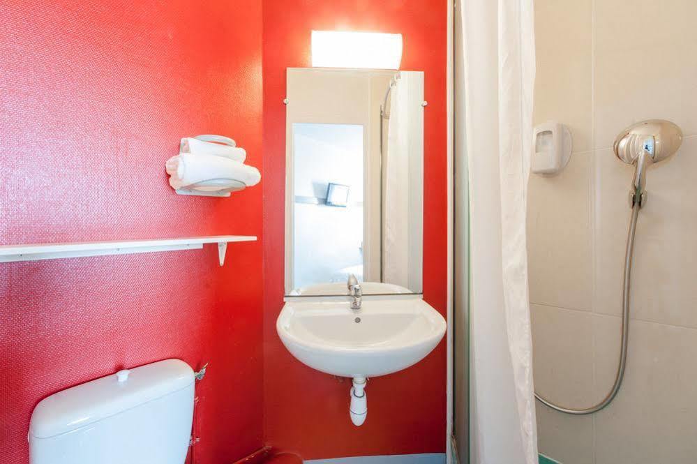 Hotel Restaurant Kyriad Direct Dijon Nord - Zenith - Toison D'Or Dış mekan fotoğraf